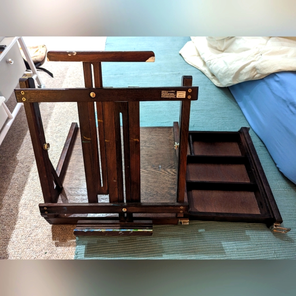 Tabletop On-the-Go Artist Easel